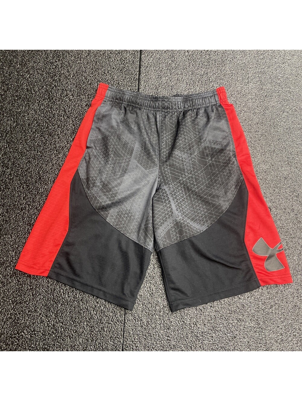 Under Armour Mens Medium Basketball Shorts Loose Athletic Baggy Laser Print